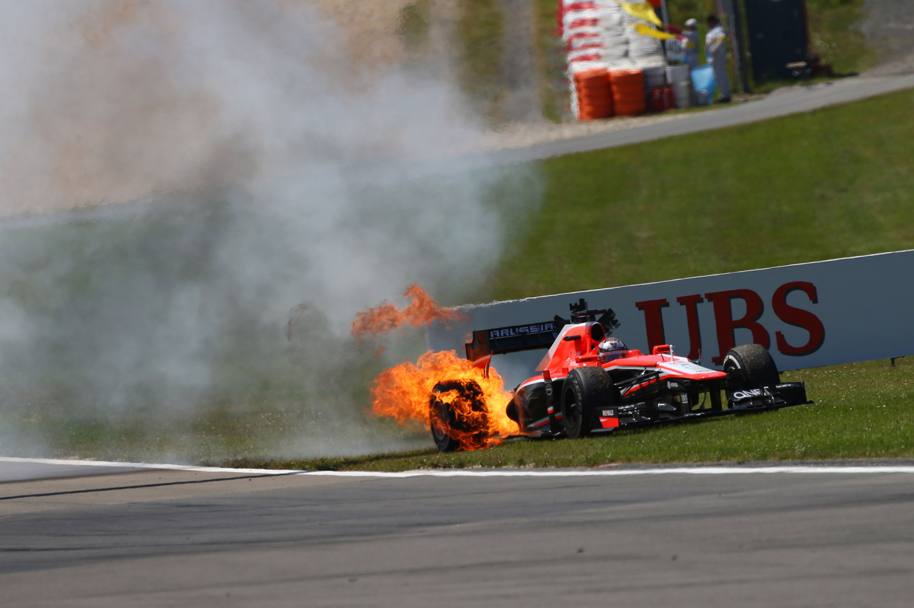 Nel 2013, in Germania, un guasto manda a fuoco la Marussia di Bianchi. LaPresse